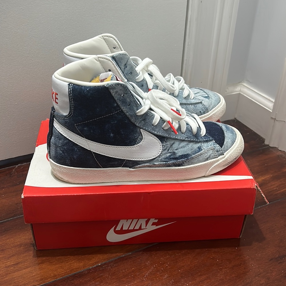 Nike Denim Blazer Sneaker